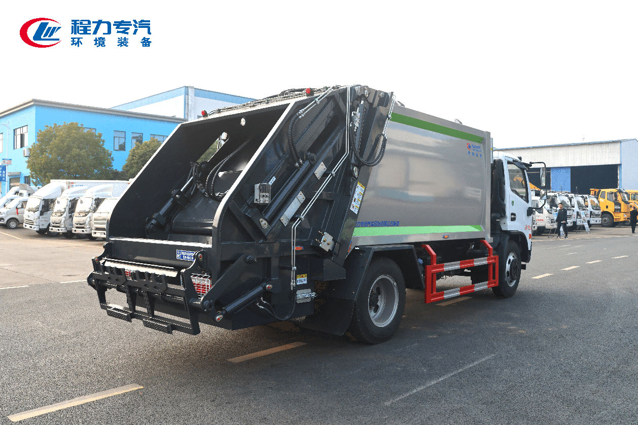 東風福瑞卡F7壓縮垃圾車