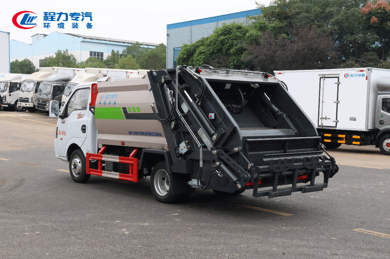 東風(fēng)途逸壓縮垃圾車(chē)